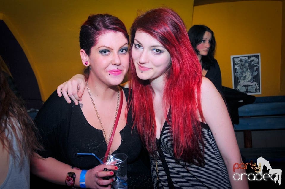 Half-Organic prezintă: Valentine's Nightmare, 