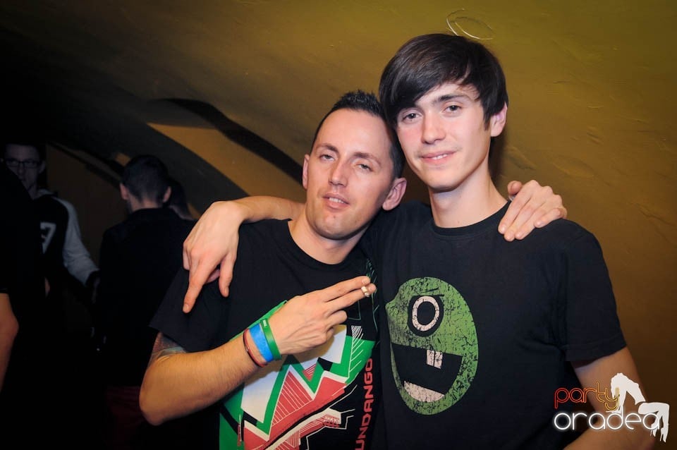 Half-Organic prezintă: Valentine's Nightmare, 