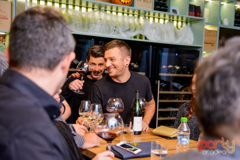 Hallo-Wine Party,