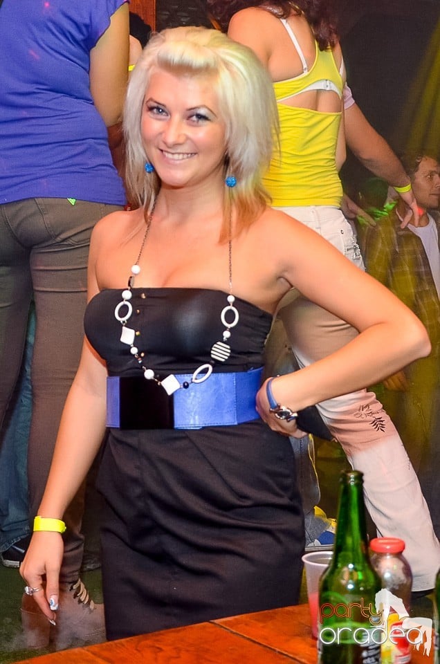 Halloween Party & Laser Show în Faház, 