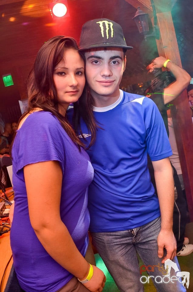 Halloween Party & Laser Show în Faház, 