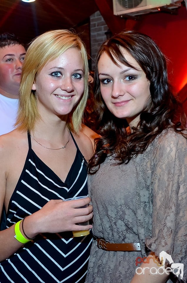 Halloween Party & Laser Show în Faház, 