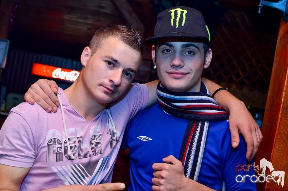 Halloween Party & Laser Show în Faház, 