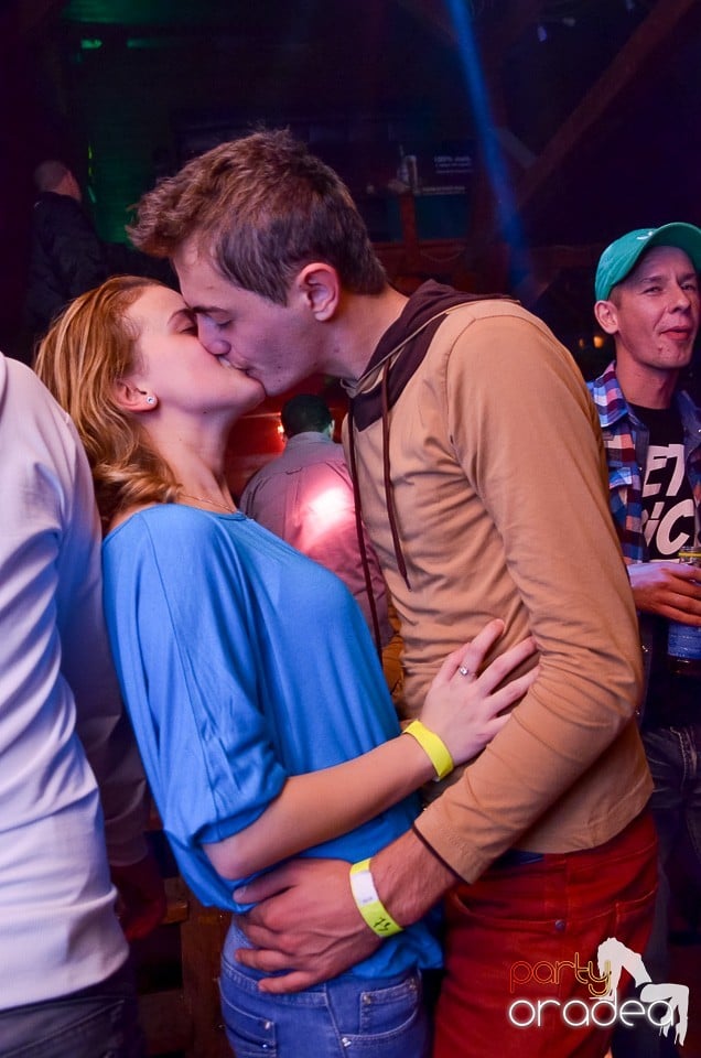 Halloween Party & Laser Show în Faház, 