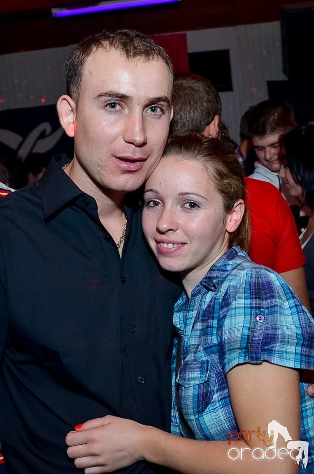 Halloween Party & Laser Show în Faház, 