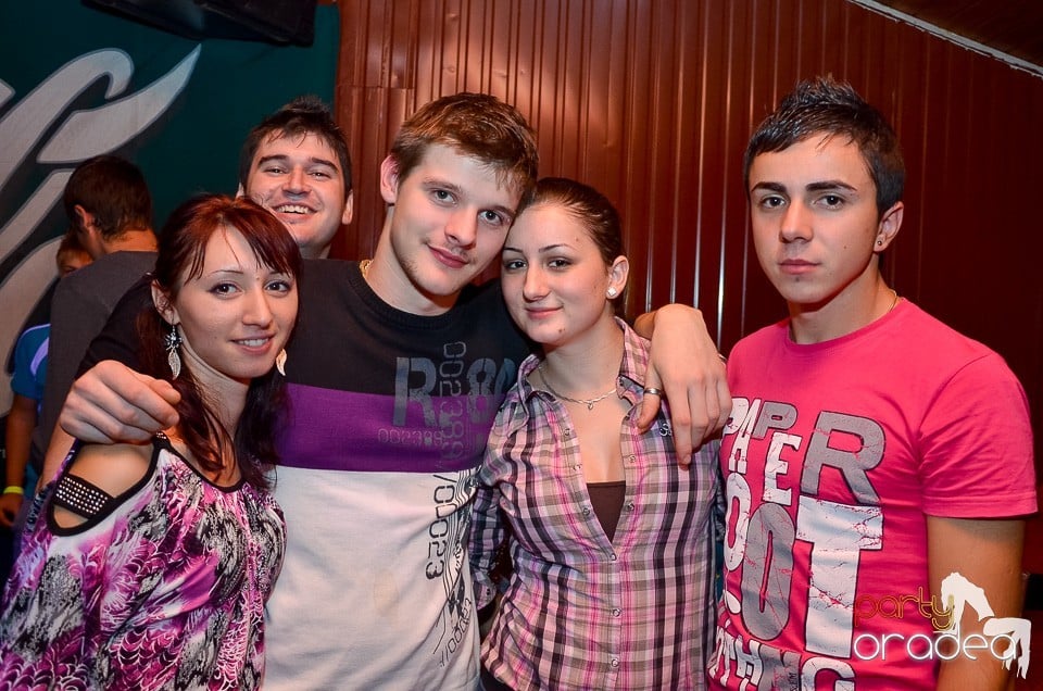 Halloween Party & Laser Show în Faház, 