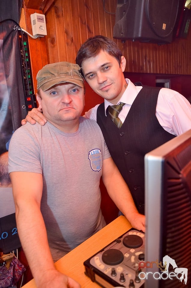 Halloween Party & Laser Show în Faház, 