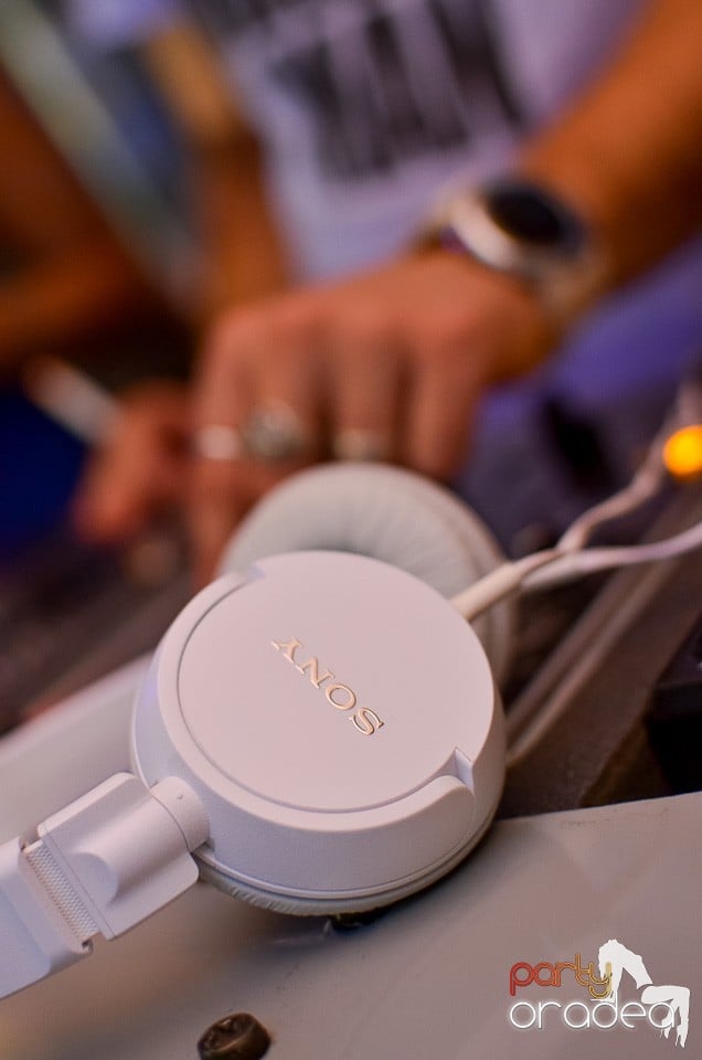 Halloween Party & Laser Show în Faház, 