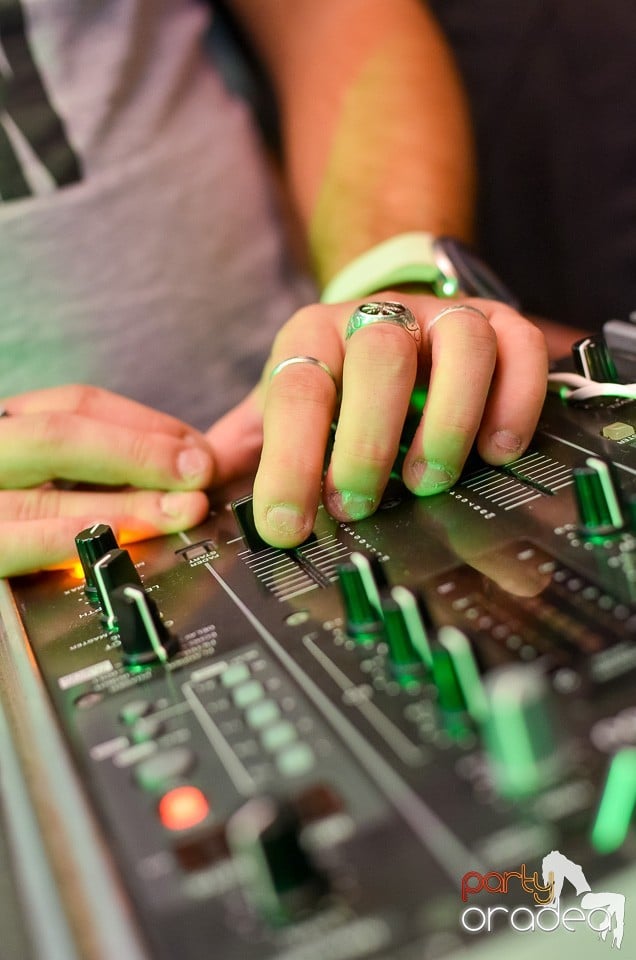 Halloween Party & Laser Show în Faház, 