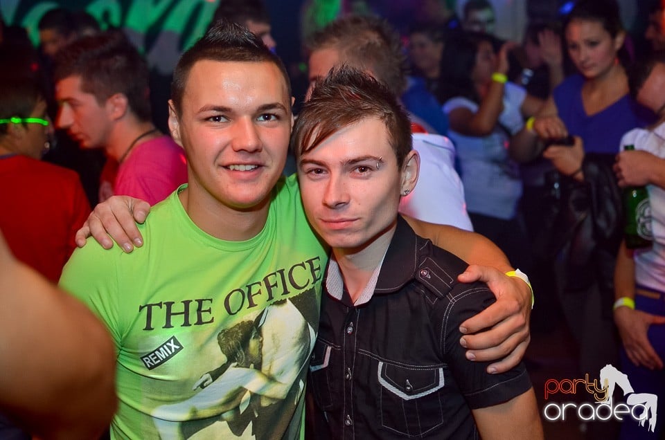 Halloween Party & Laser Show în Faház, 