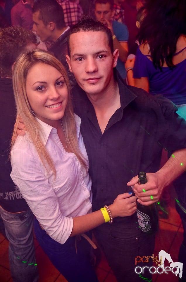 Halloween Party & Laser Show în Faház, 