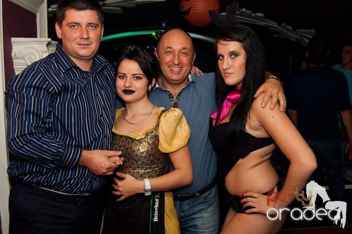 Halloween Party în Club Atti's, 
