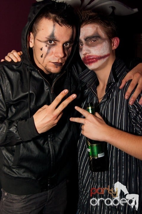 Halloween Party în Club Atti's, 