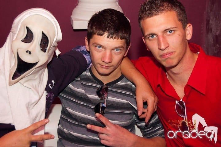 Halloween Party în Club Atti's, 