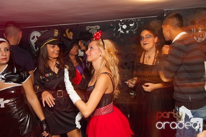 Halloween Party în Club Atti's, 