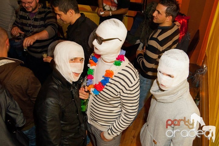 Halloween Party @ Juice, Juice