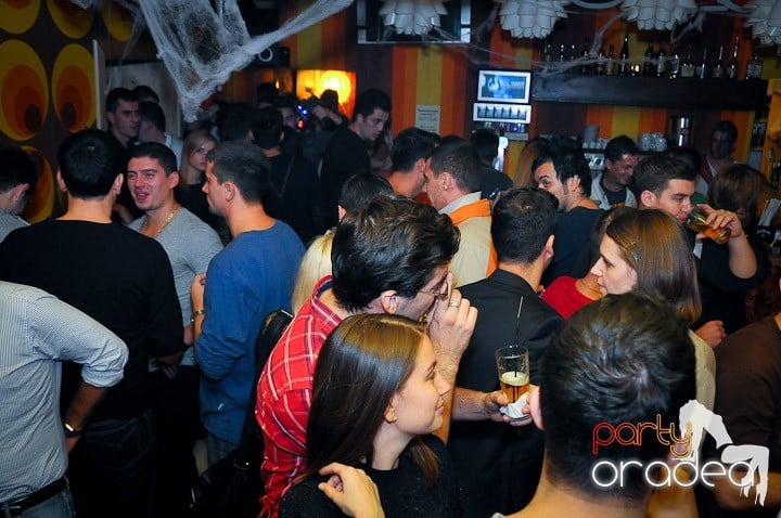 Halloween Party ziua 2 @ Juice, Juice