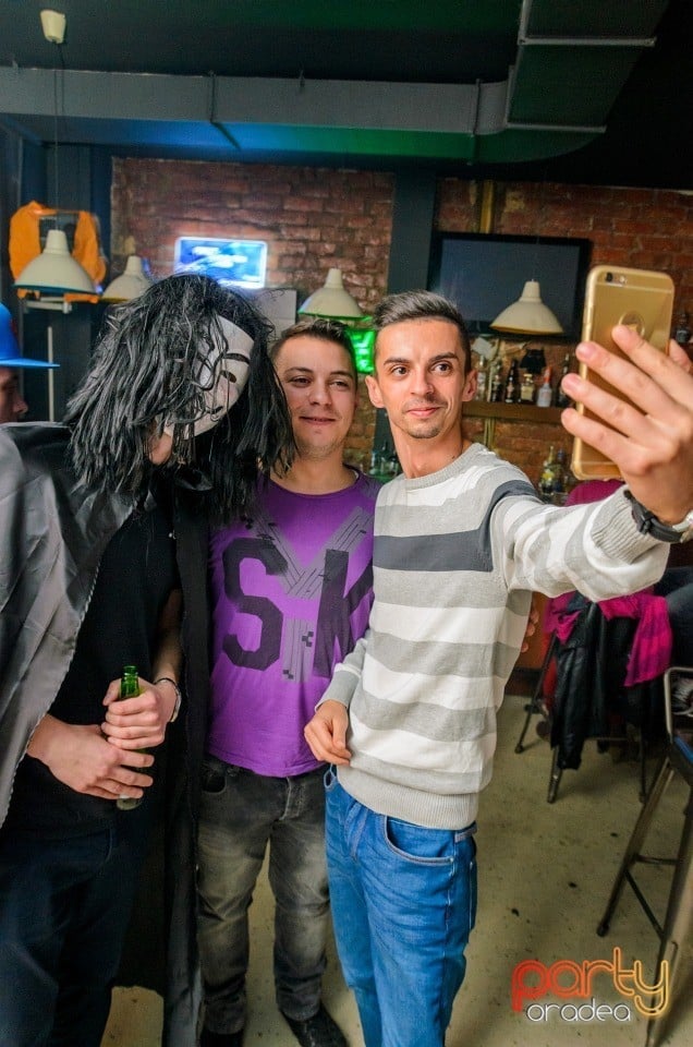 Halloween Party, Juice