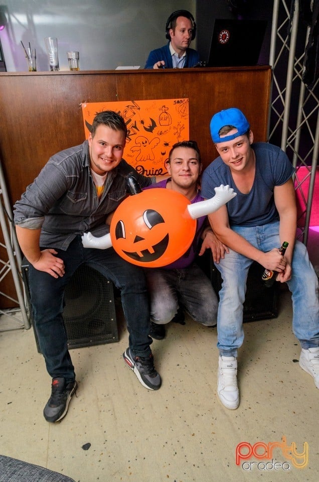 Halloween Party, Juice