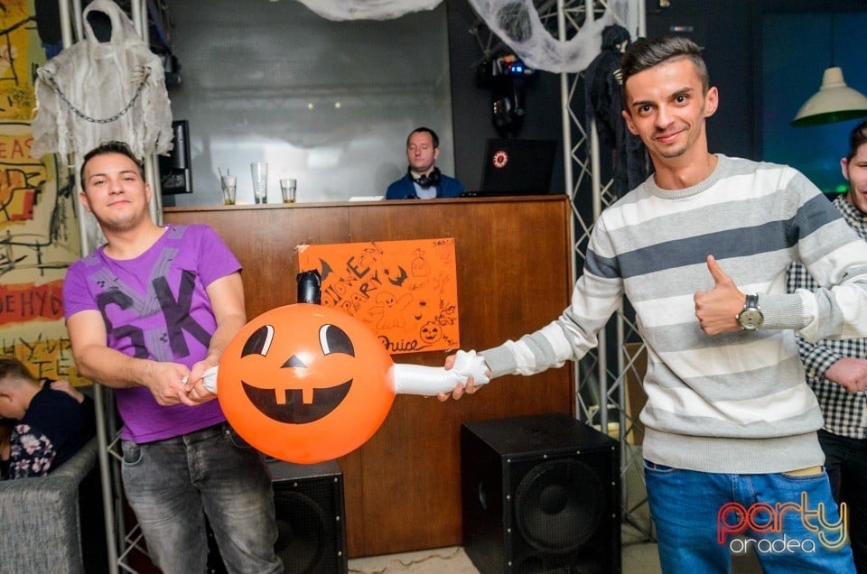 Halloween Party, Juice