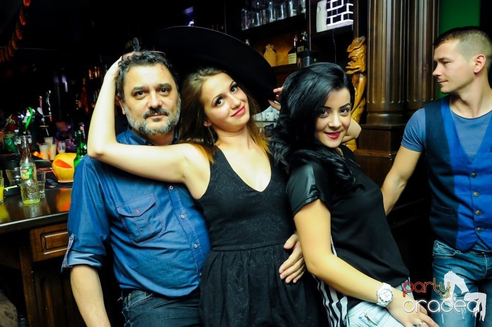 Halloween Party, Green Pub