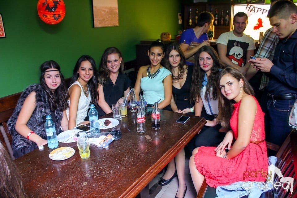 Halloween Party, Green Pub