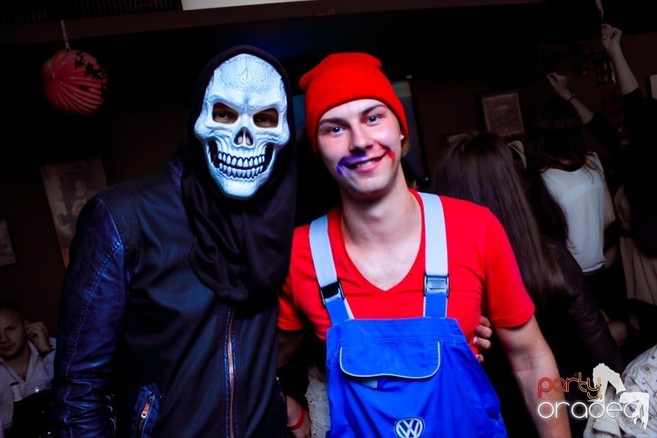 Halloween Party, Green Pub