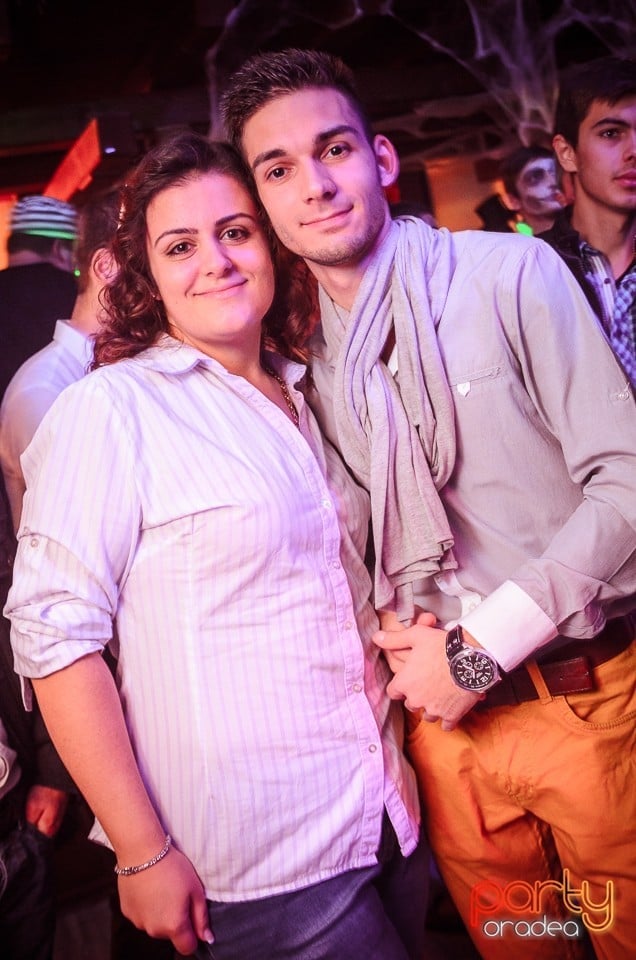 Halloween Party în Window Pub, 