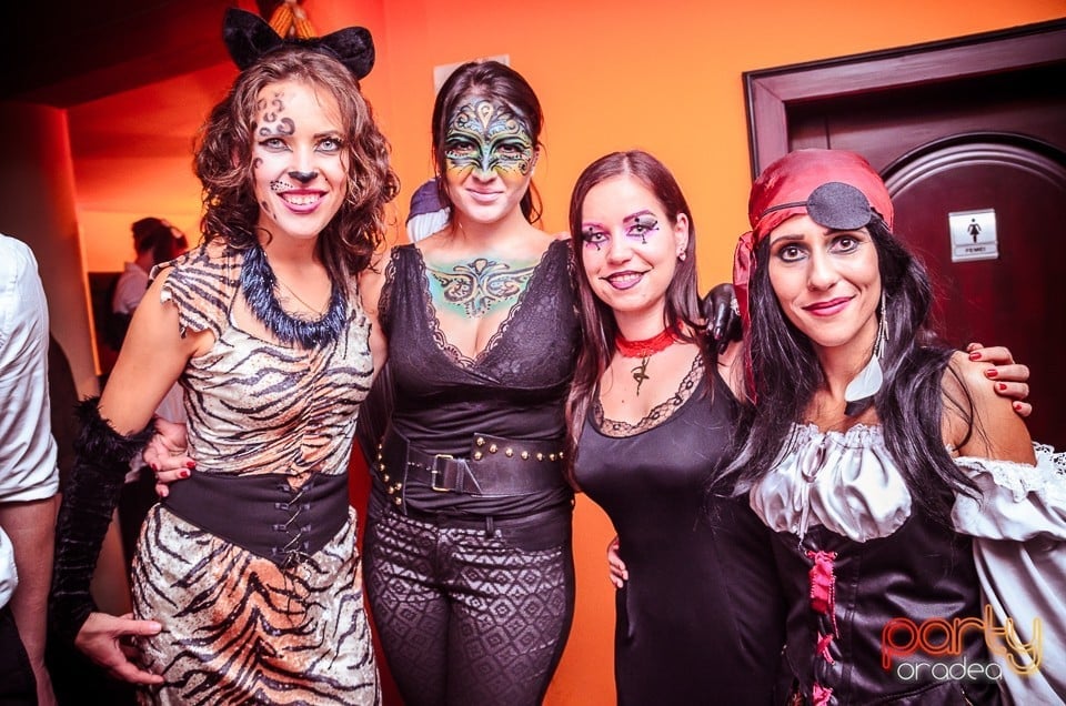 Halloween Party în Window Pub, 