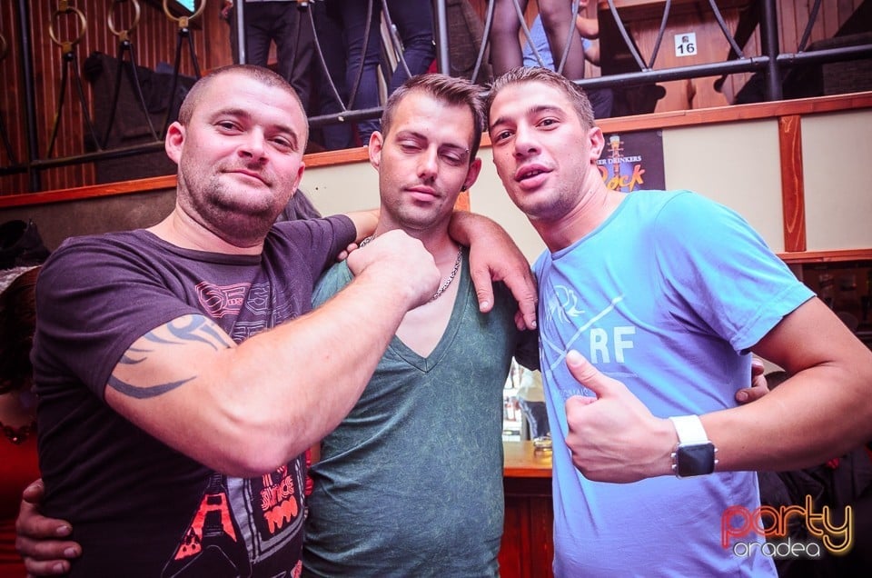 Halloween Party în Window Pub, 