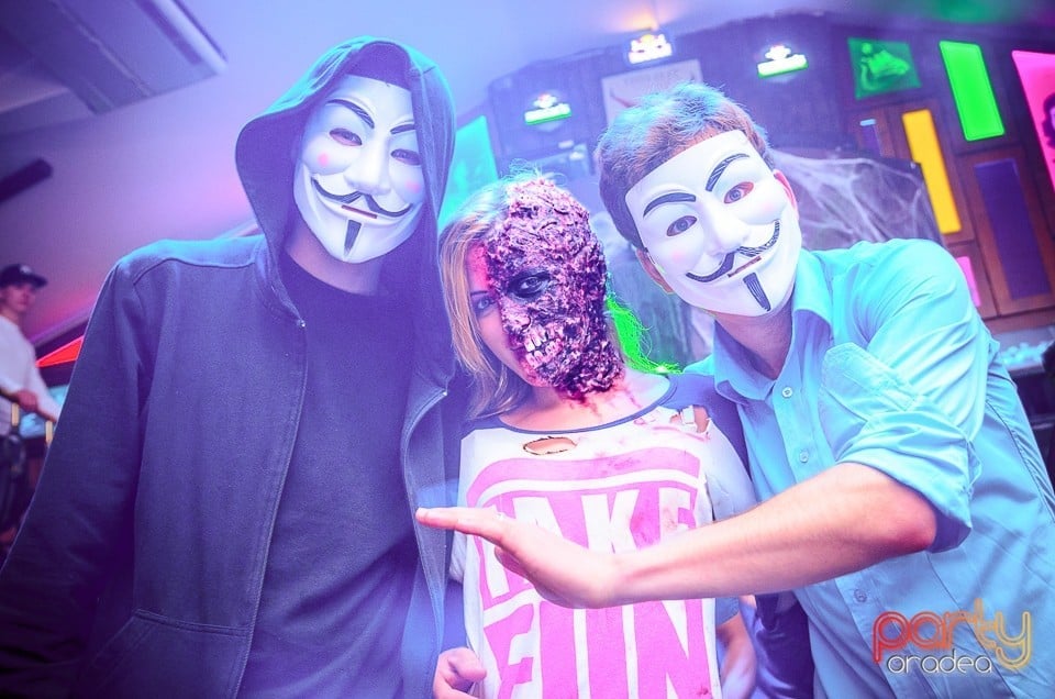 Halloween Party în Window Pub, 