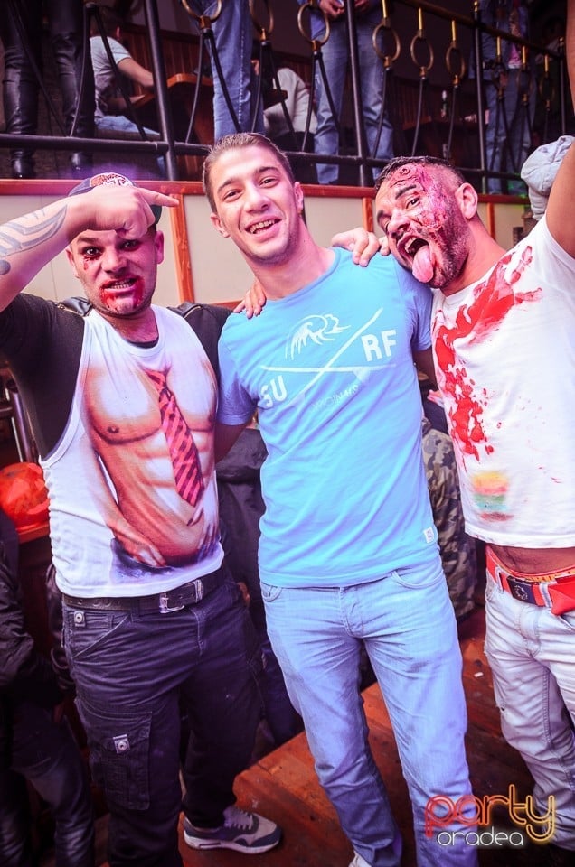 Halloween Party în Window Pub, 