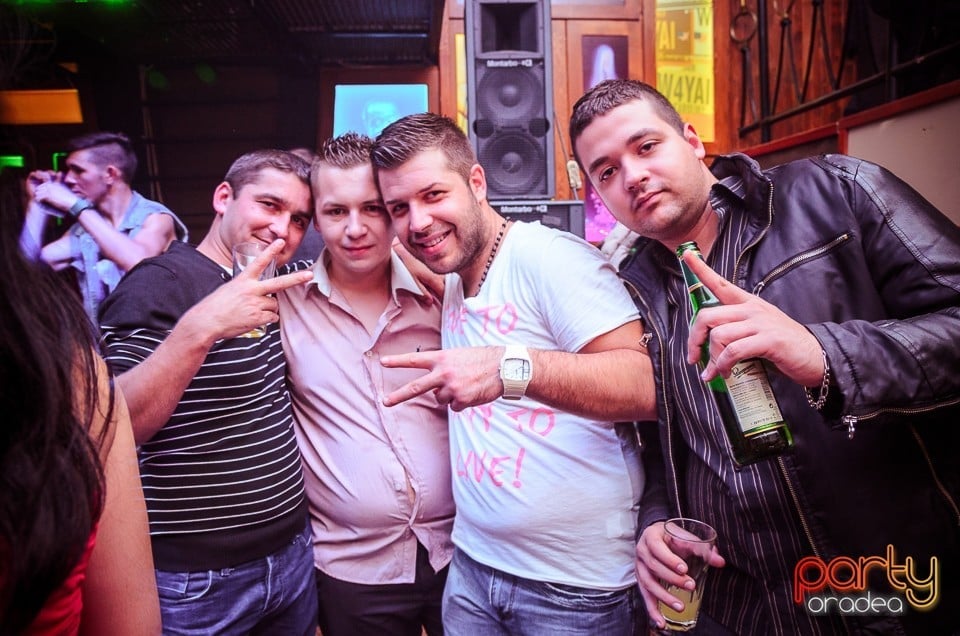 Halloween Party în Window Pub, 