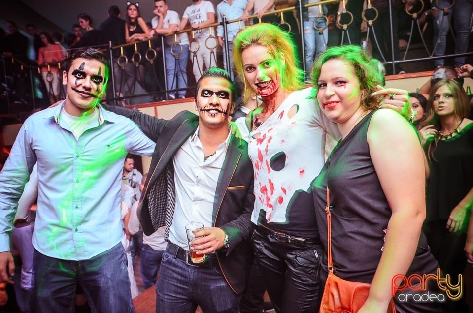 Halloween Party în Window Pub, 