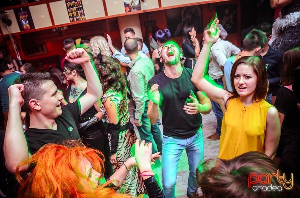 Halloween Party în Window Pub, 