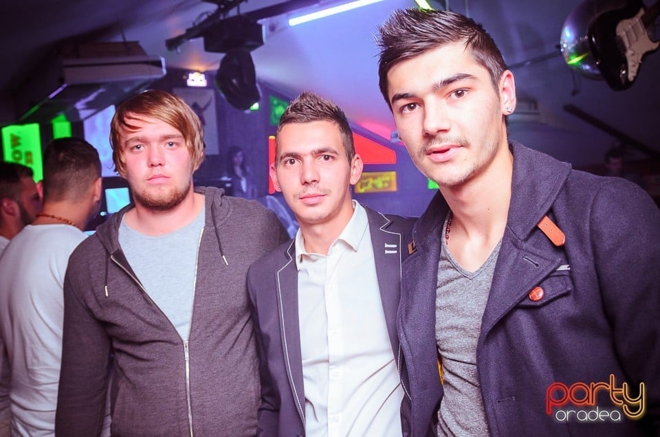 Halloween Party în Window Pub, 