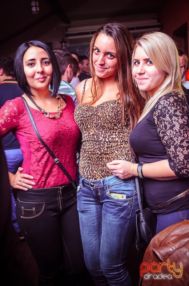 Halloween Party în Window Pub, 