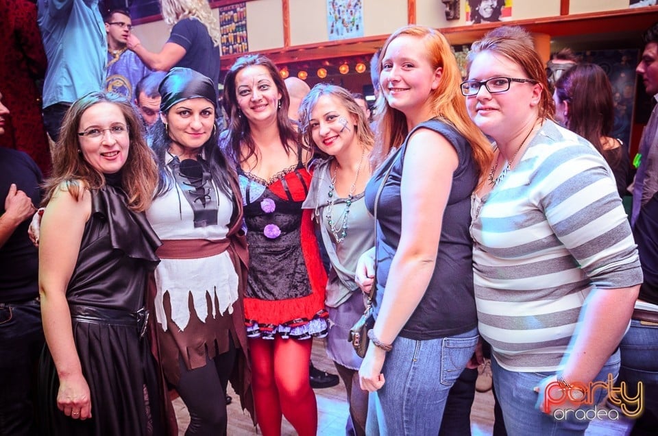 Halloween Party în Window Pub, 