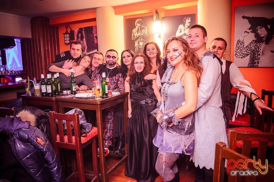 Halloween Party în Window Pub, 