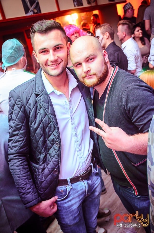 Halloween Party în Window Pub, 