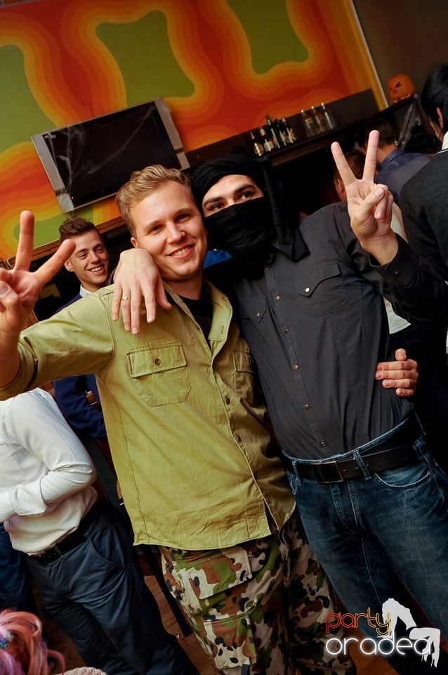 Halloween Special în Juice, Juice