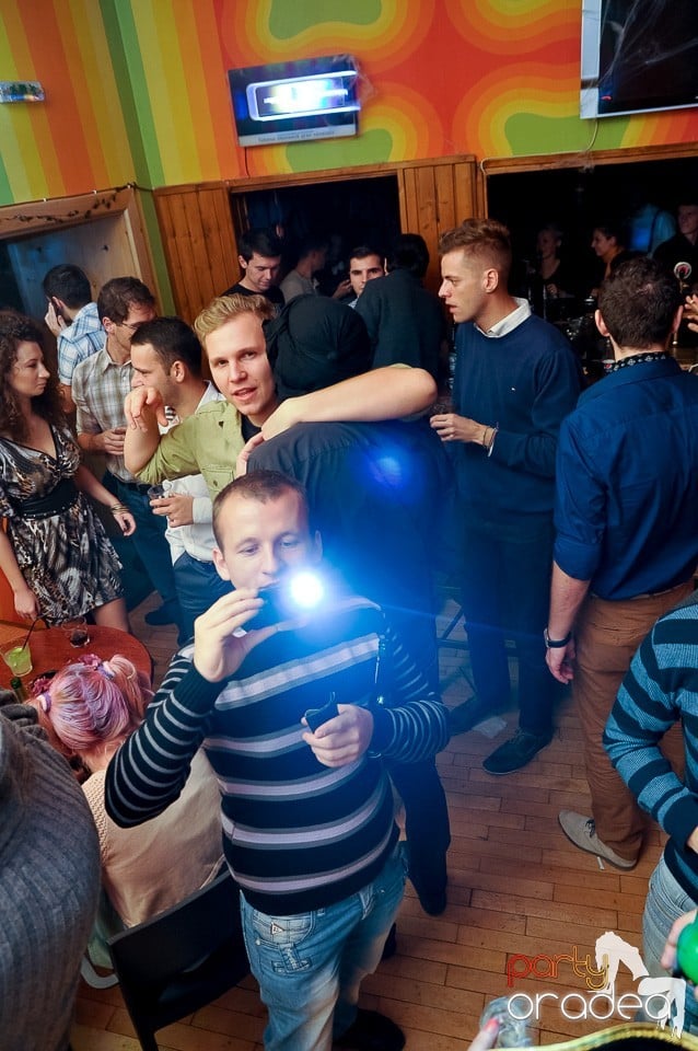 Halloween Special în Juice, Juice