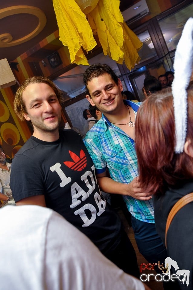 Halloween Special în Juice, Juice