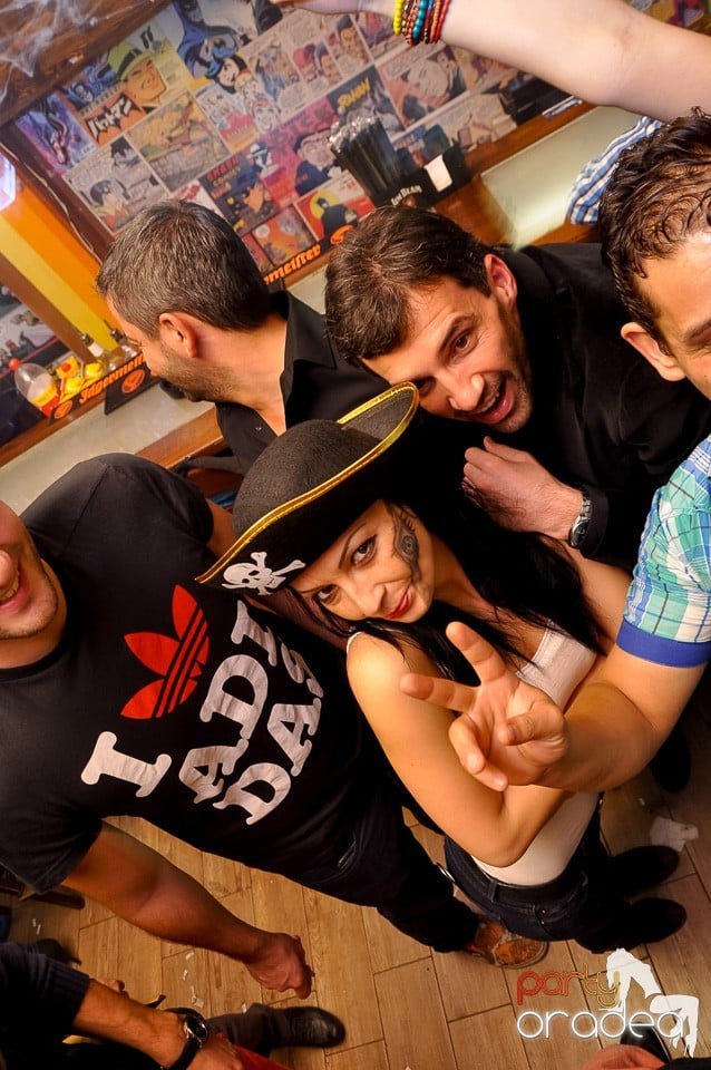 Halloween Special în Juice, Juice