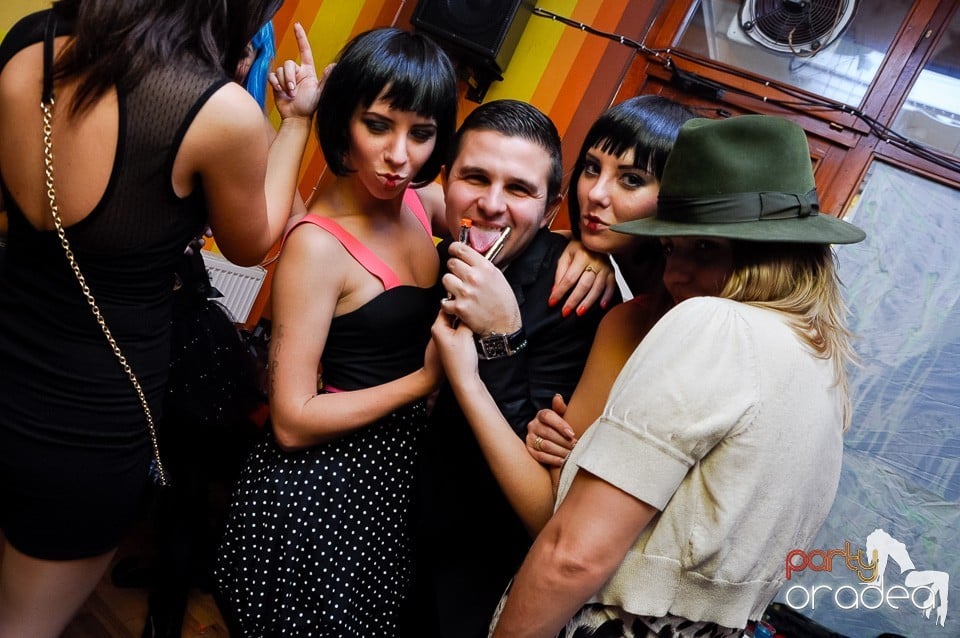 Halloween Special în Juice, Juice