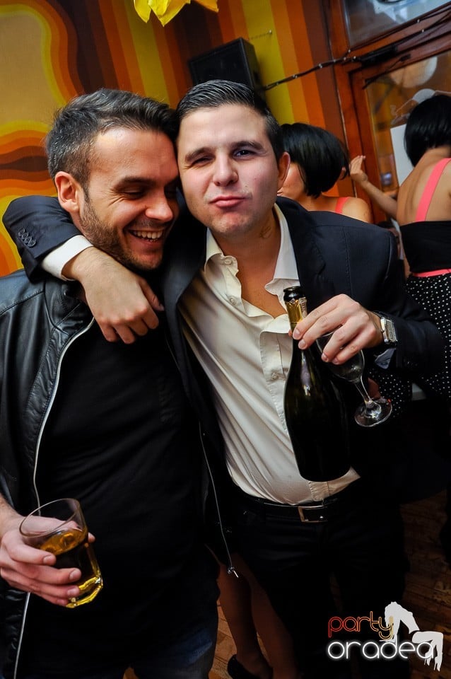 Halloween Special în Juice, Juice