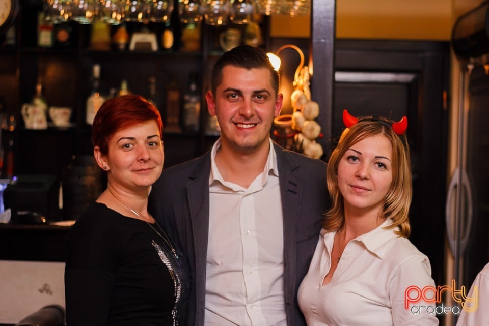 Halloweenul copiilor, Restaurant Retro