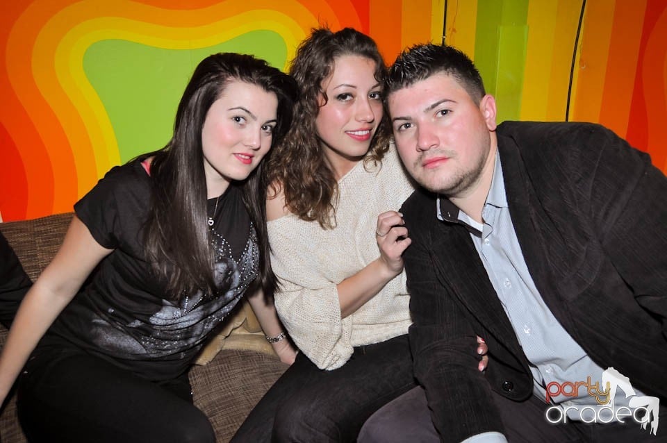 Happy Easter weekend continuă, Juice
