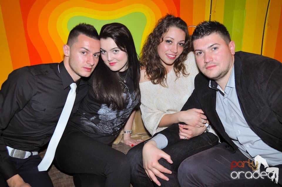 Happy Easter weekend continuă, Juice