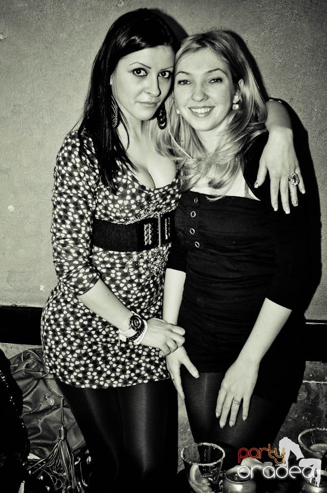 Happy Valentine's Day! în Downtown, 